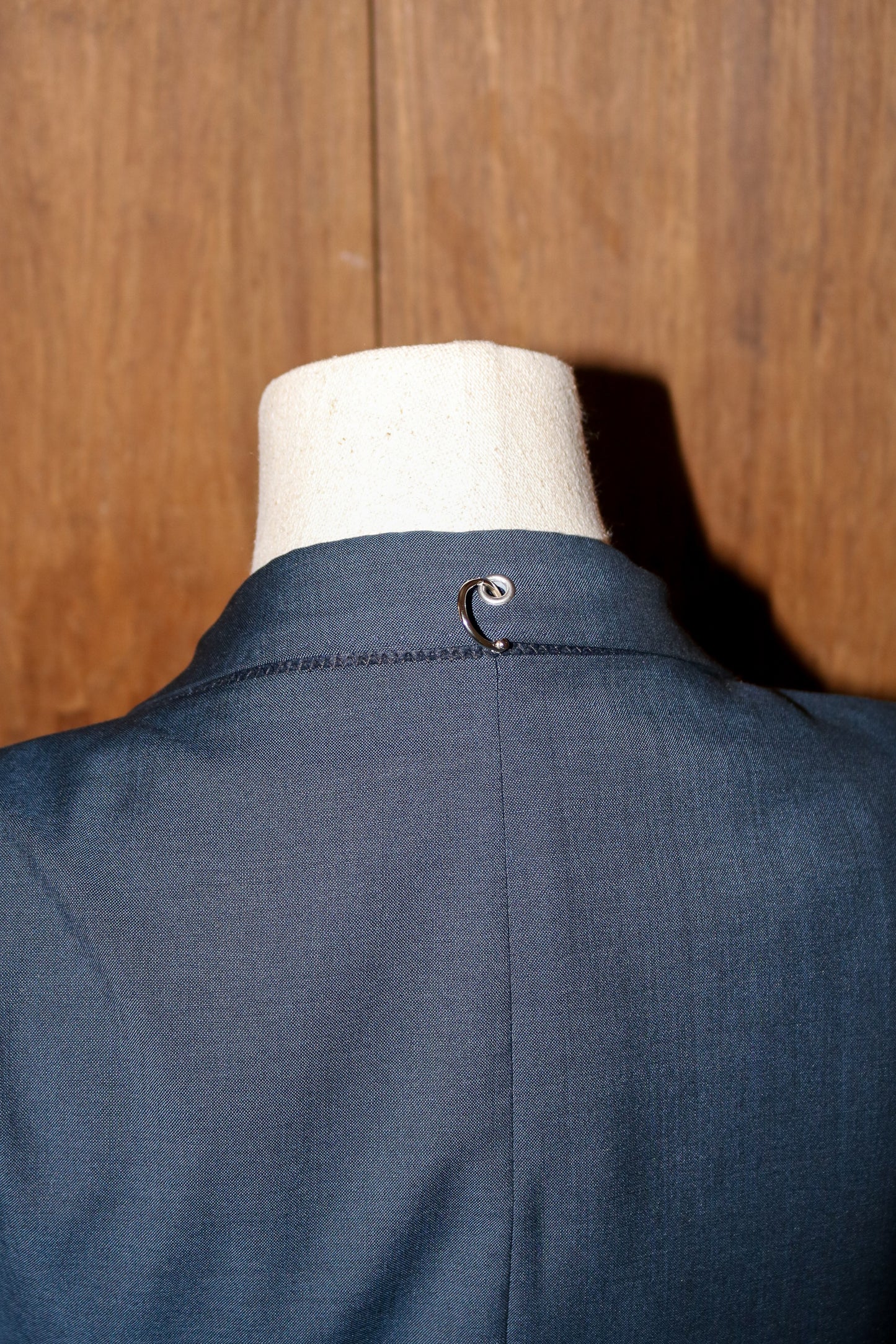 TAYLOR BLAZER